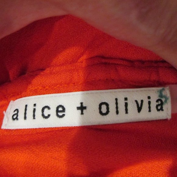 Alice + Olivia Off the Shoulder Ruffle Cropped - Picture 6 of 7